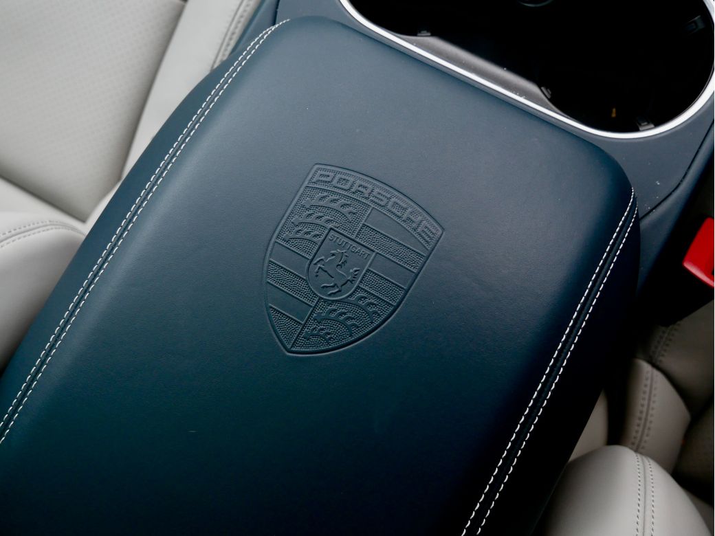 2023 Porsche Cayenne