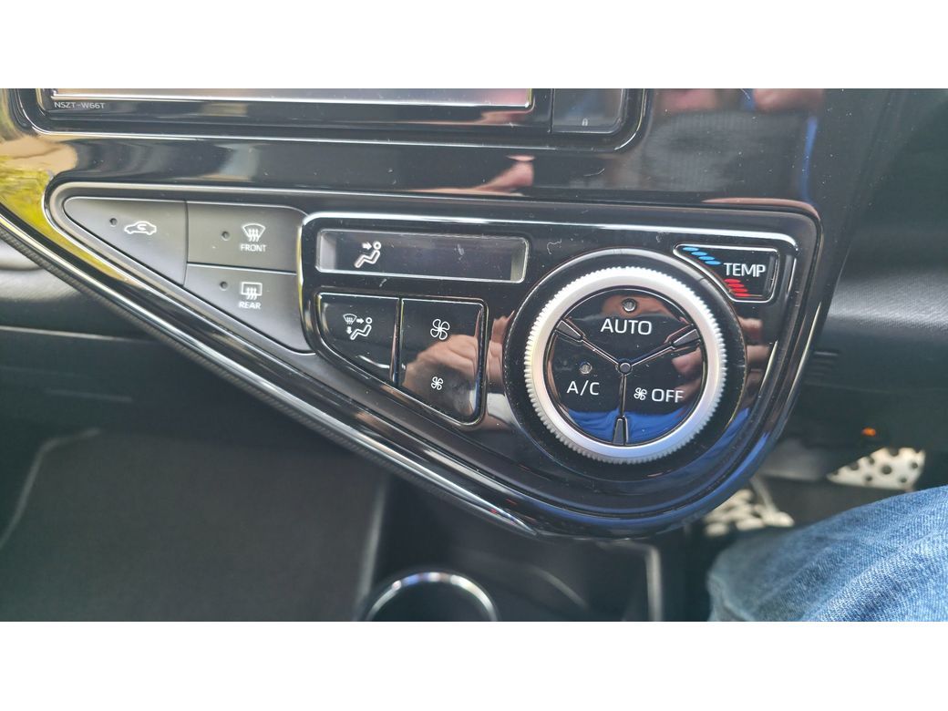 2018 Toyota Aqua