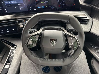 2025 Peugeot 3008