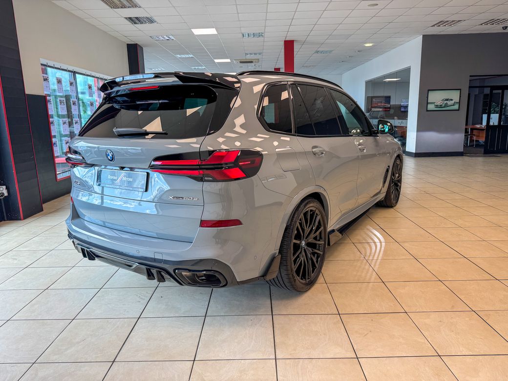2025 BMW X5