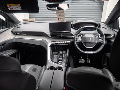 2024 Peugeot 3008