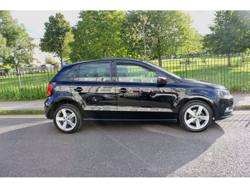 2017 Volkswagen Polo