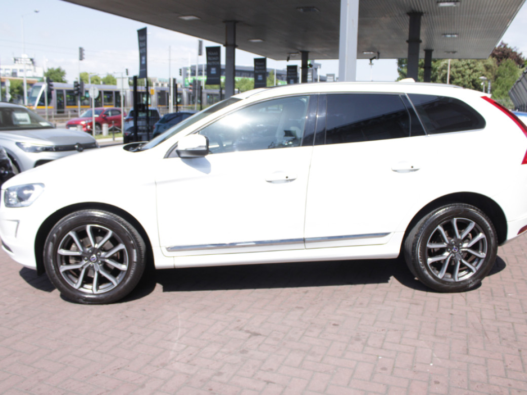 2017 Volvo XC60