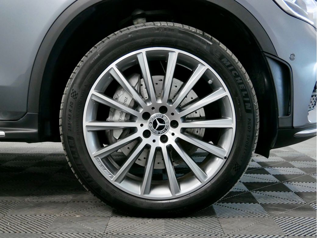 2023 Mercedes-Benz GLC Class
