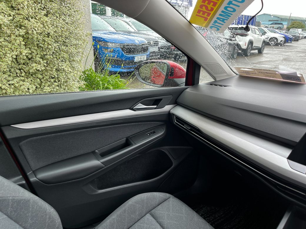 2023 Volkswagen Golf