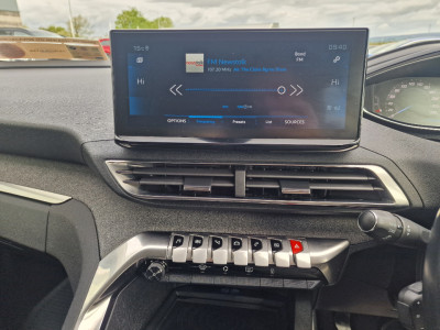 2021 Peugeot 5008