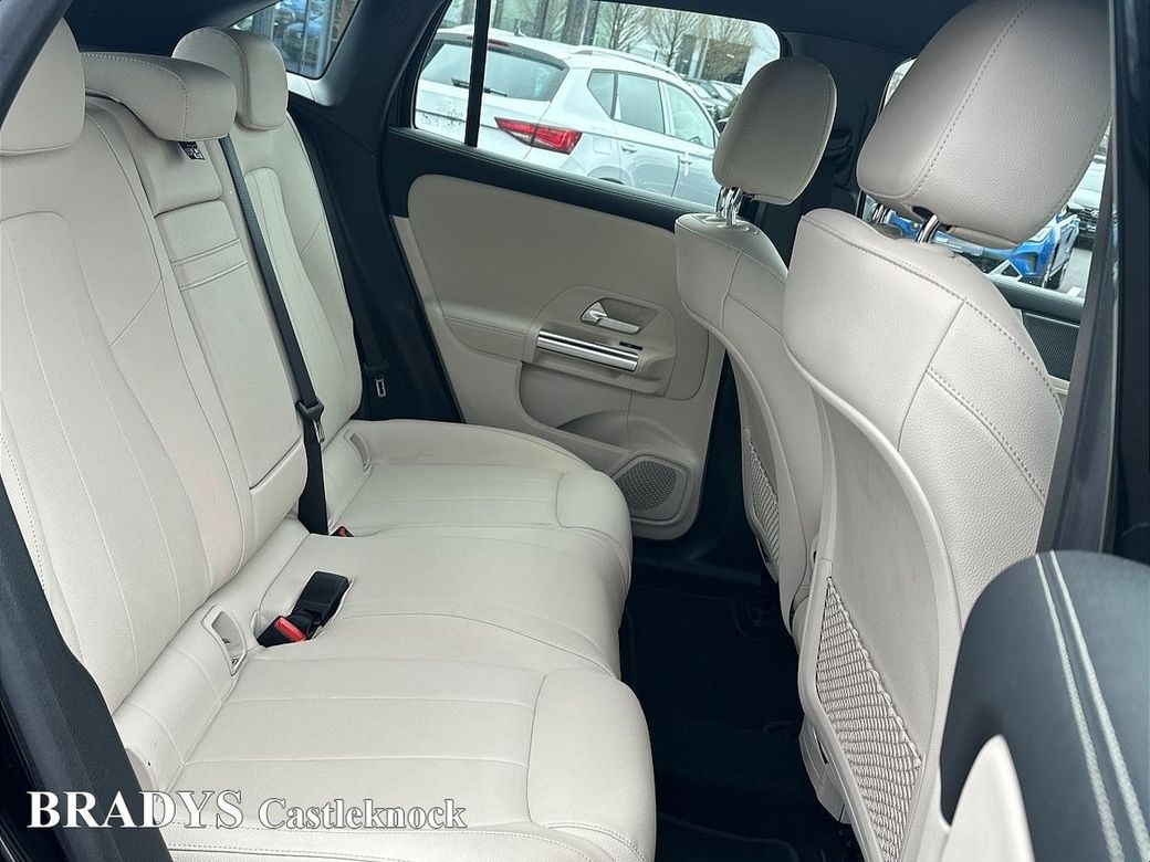 2022 Mercedes-Benz EQA