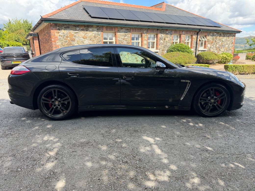 2013 Porsche Panamera