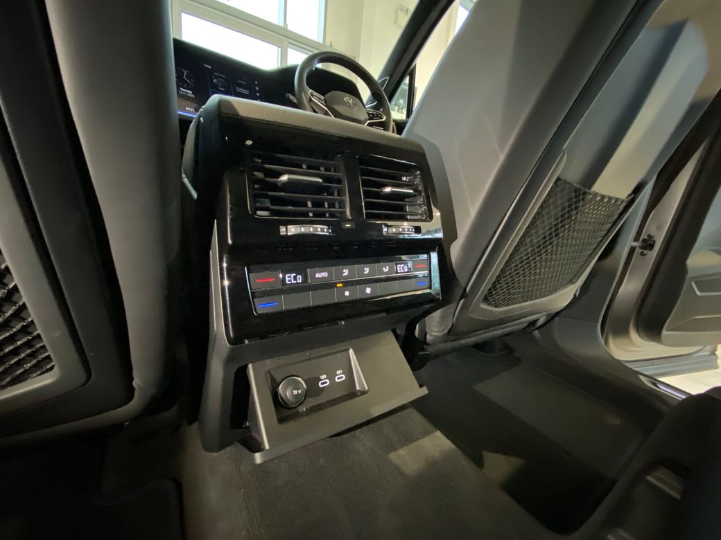 2024 Volkswagen Touareg