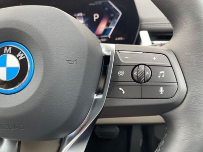 2025 BMW iX1