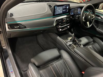 2021 BMW 5 Series