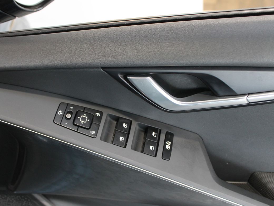 2023 Kia Niro