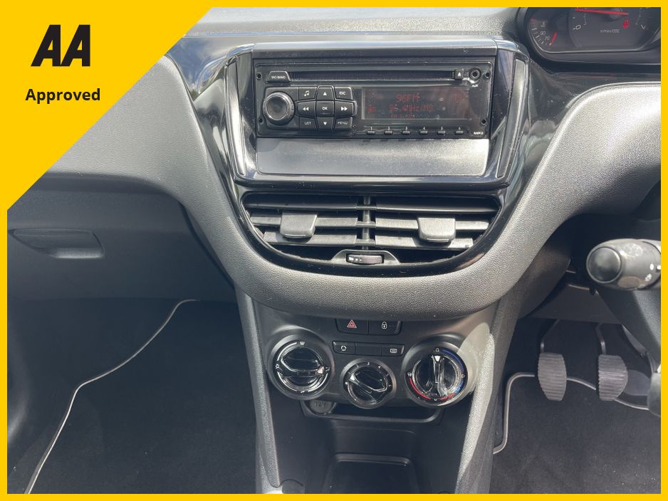 2014 Peugeot 208