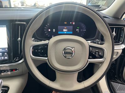 2025 Volvo V60