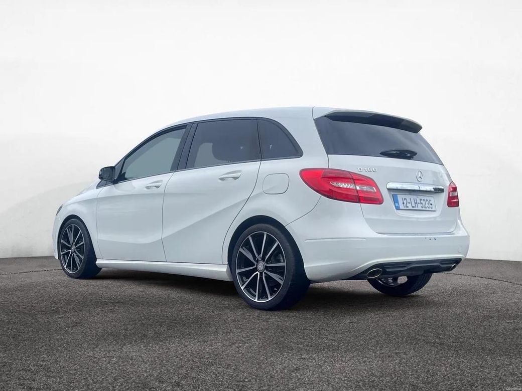 2012 Mercedes-Benz B 180