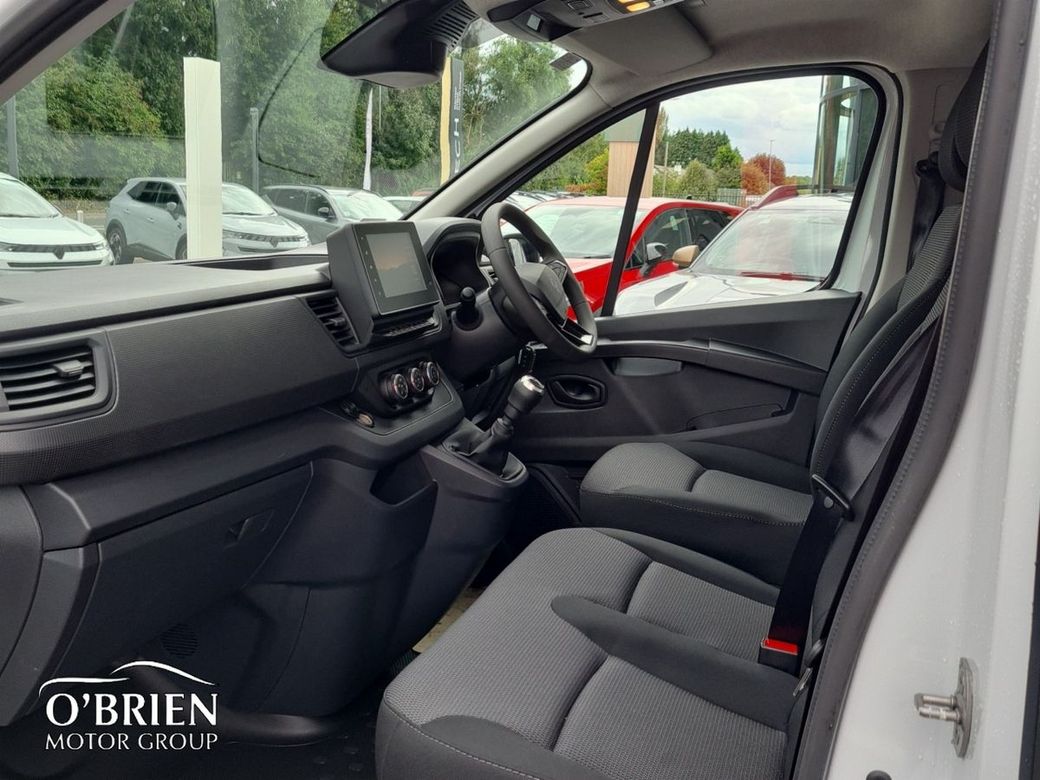 2025 Renault Trafic