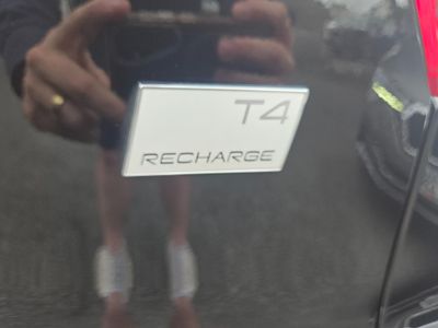 2023 Volvo XC40