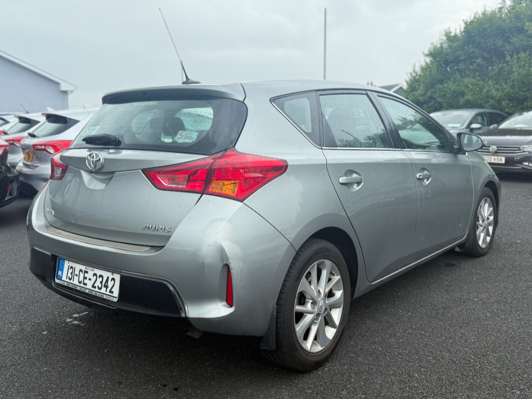 2013 Toyota Auris