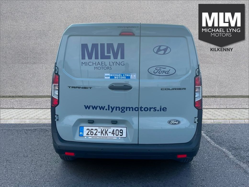 2026 Ford Transit Courier