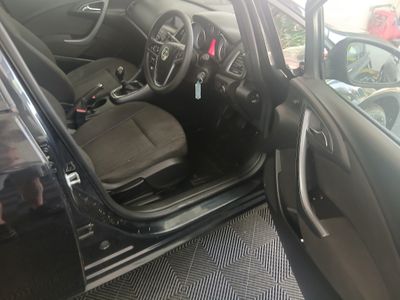 2014 Vauxhall Astra
