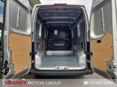 2025 Nissan Interstar