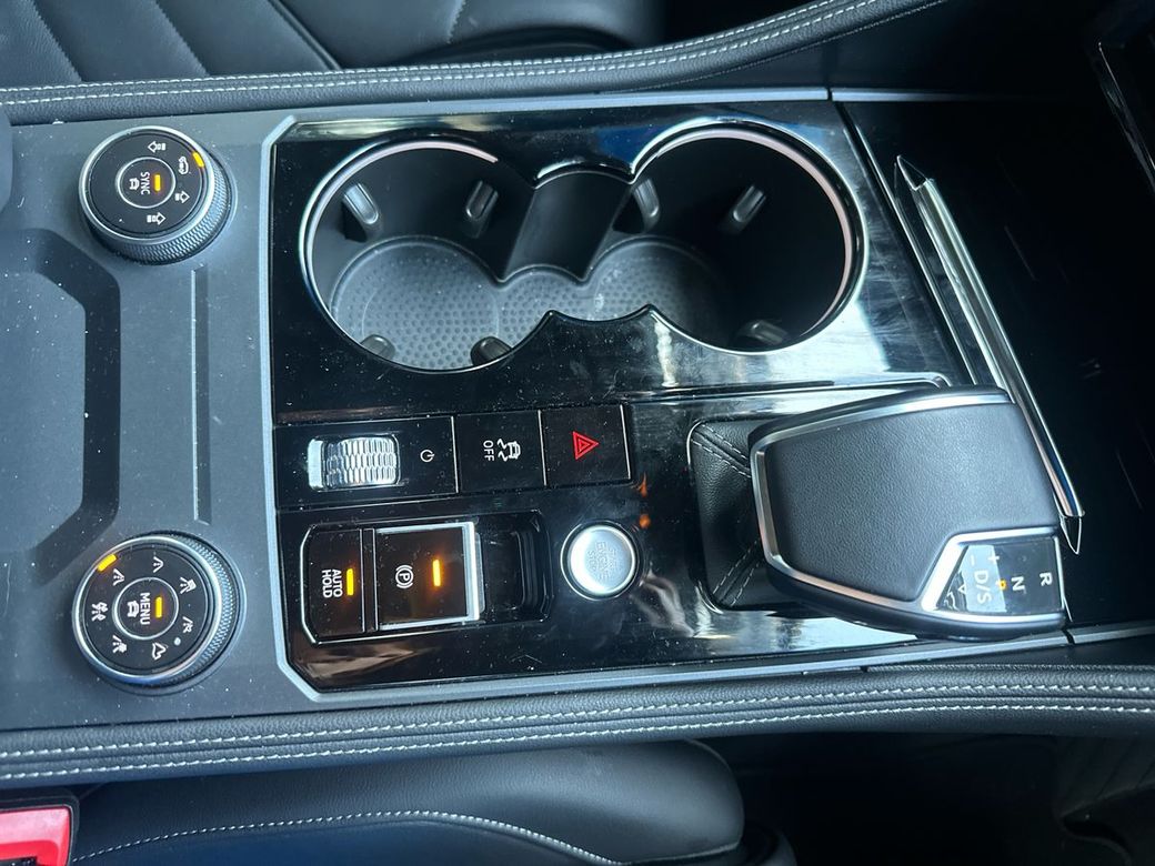2024 Volkswagen Touareg