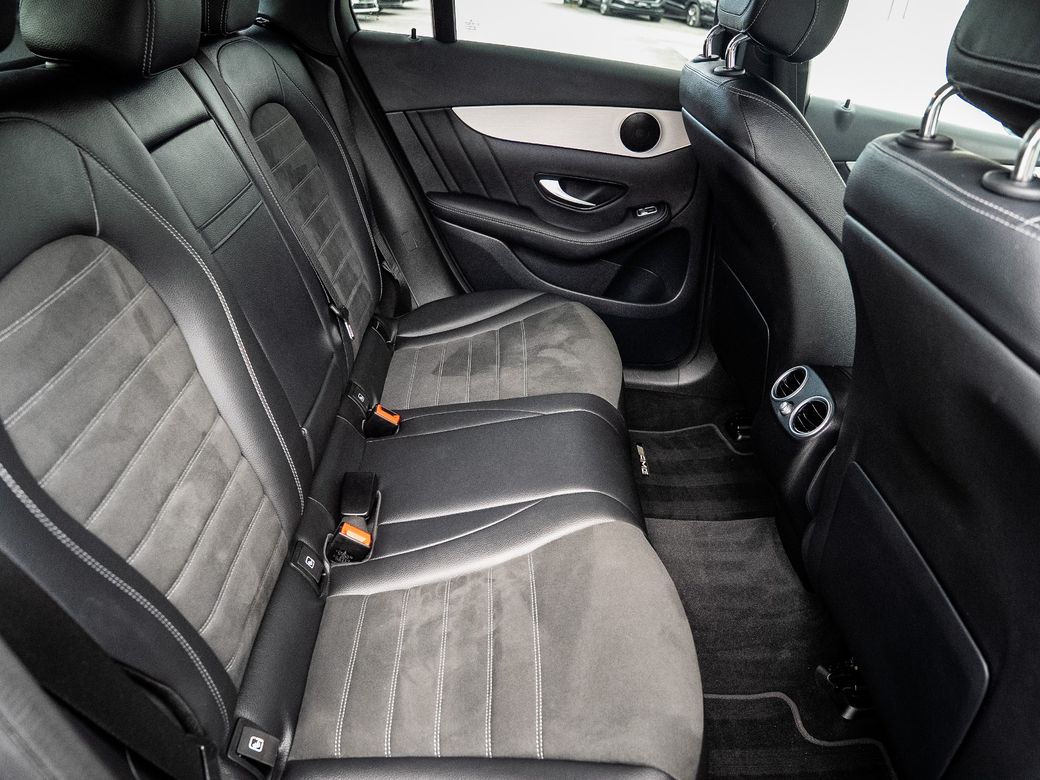 2022 Mercedes-Benz GLC Class