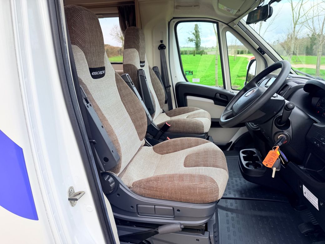 2016 SWIFT  SWIFT ESCAPE 663 LOW PROFILE AUTO 4 BERTH 