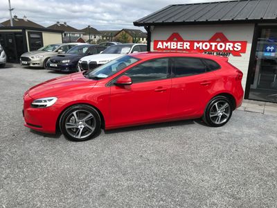 2018 Volvo V40
