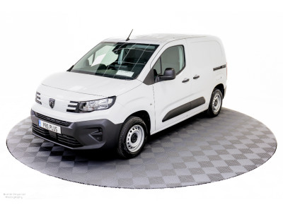 2025 Peugeot Partner