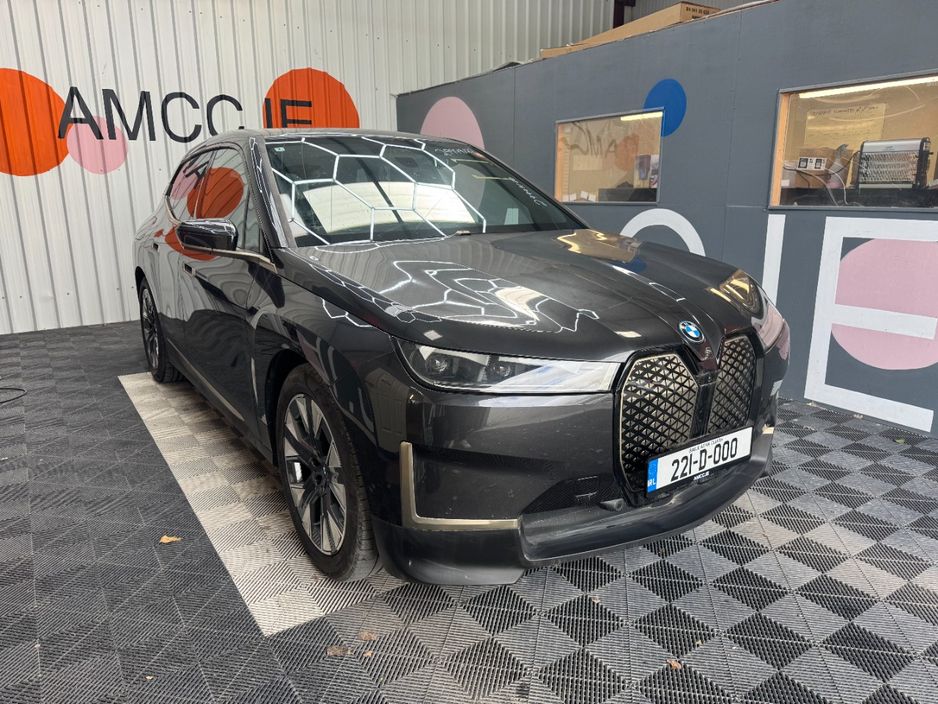 2022 BMW iX