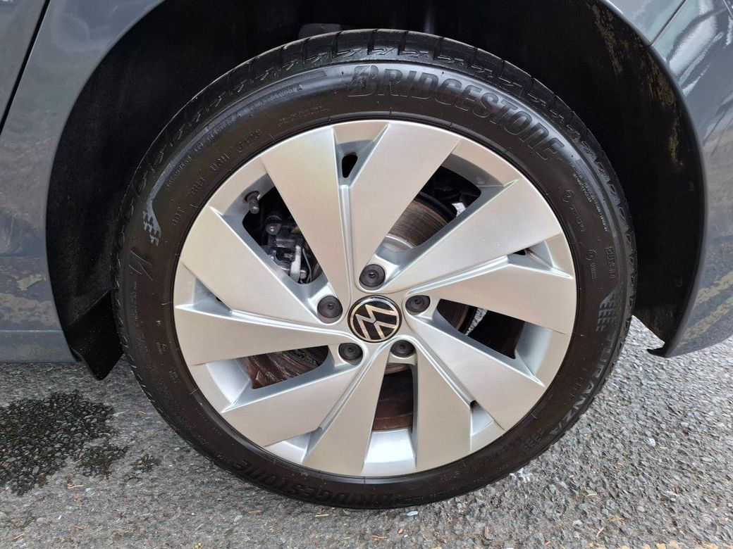 2023 Volkswagen Golf