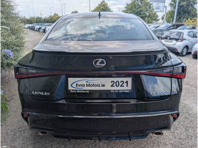 2021 Lexus IS 300h