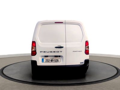 2025 Peugeot Partner