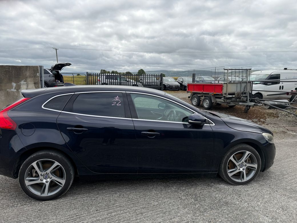 2016 Volvo V40