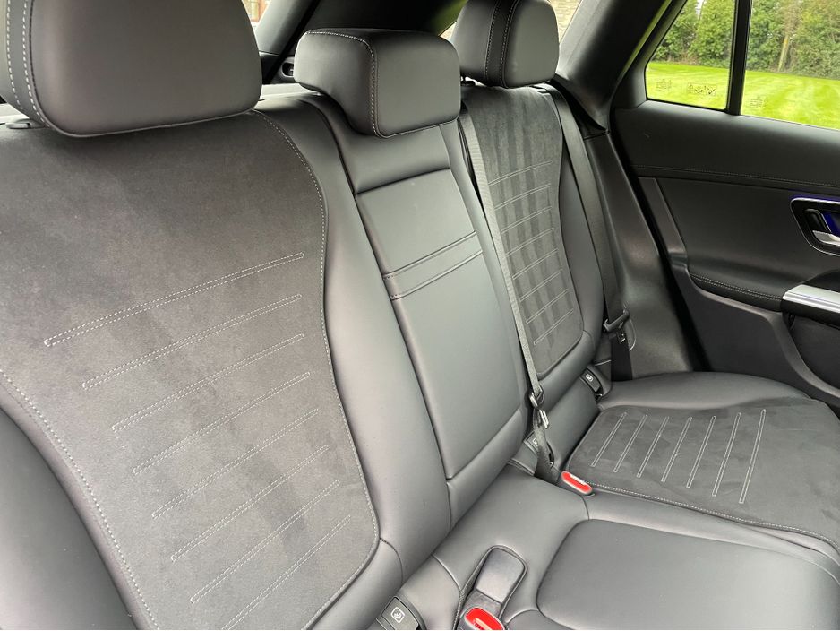 2025 Mercedes-Benz GLC Class