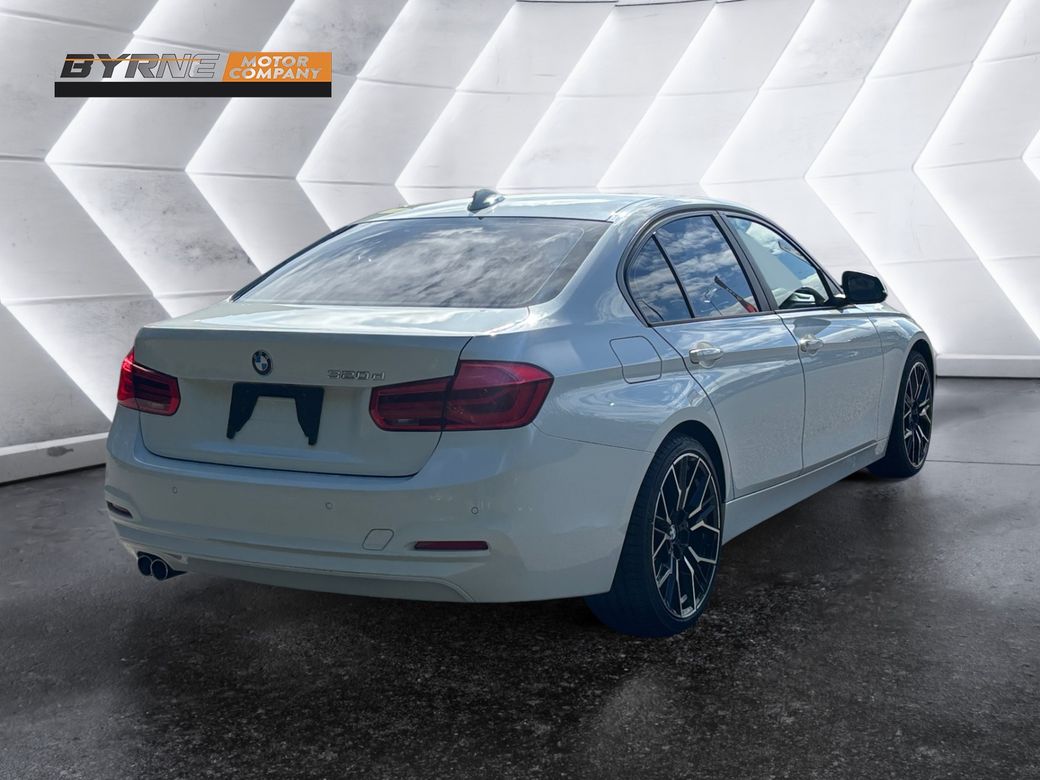 2017 BMW 320