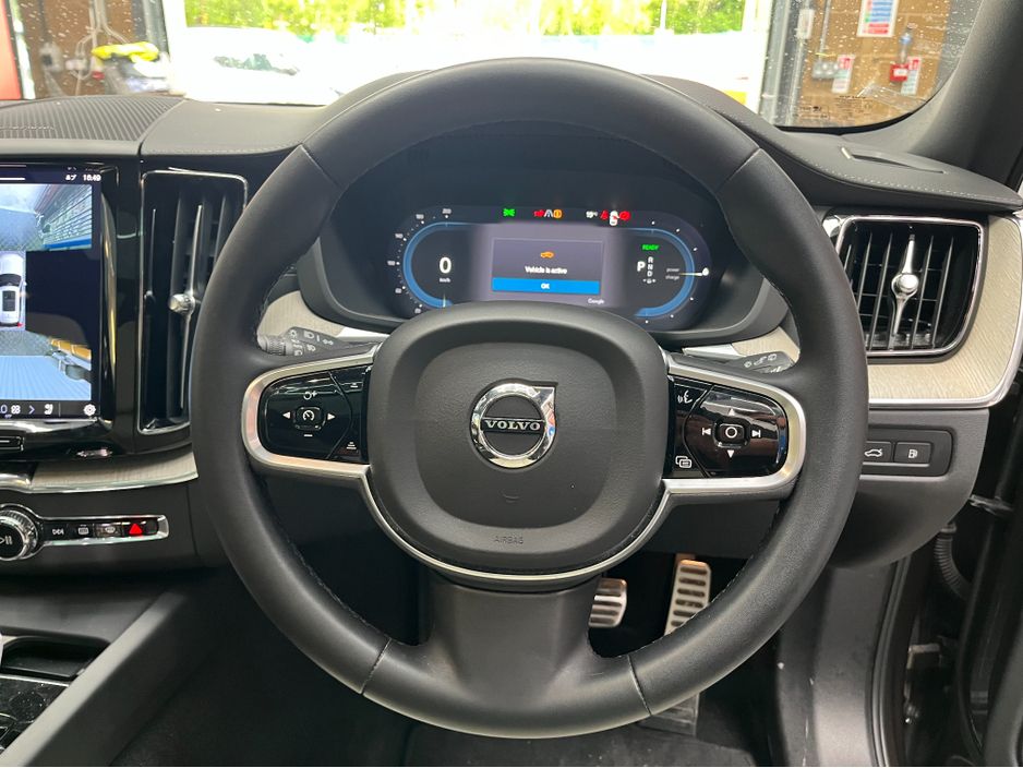 2022 Volvo XC60