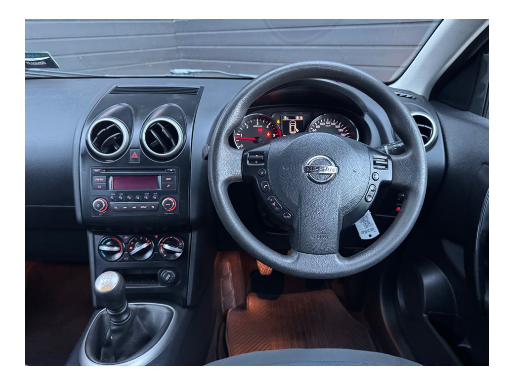 2013 Nissan Qashqai +2
