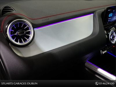 2025 Mercedes-Benz EQA