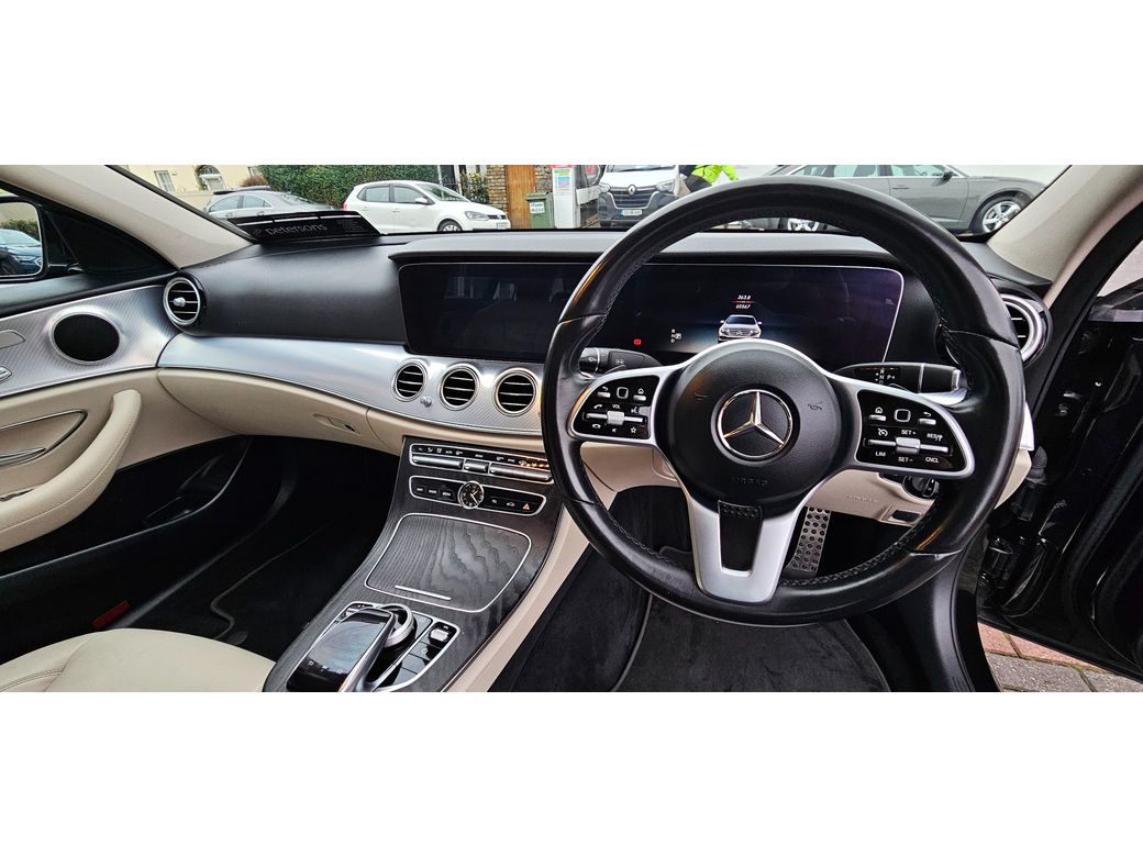 2019 Mercedes-Benz E 220