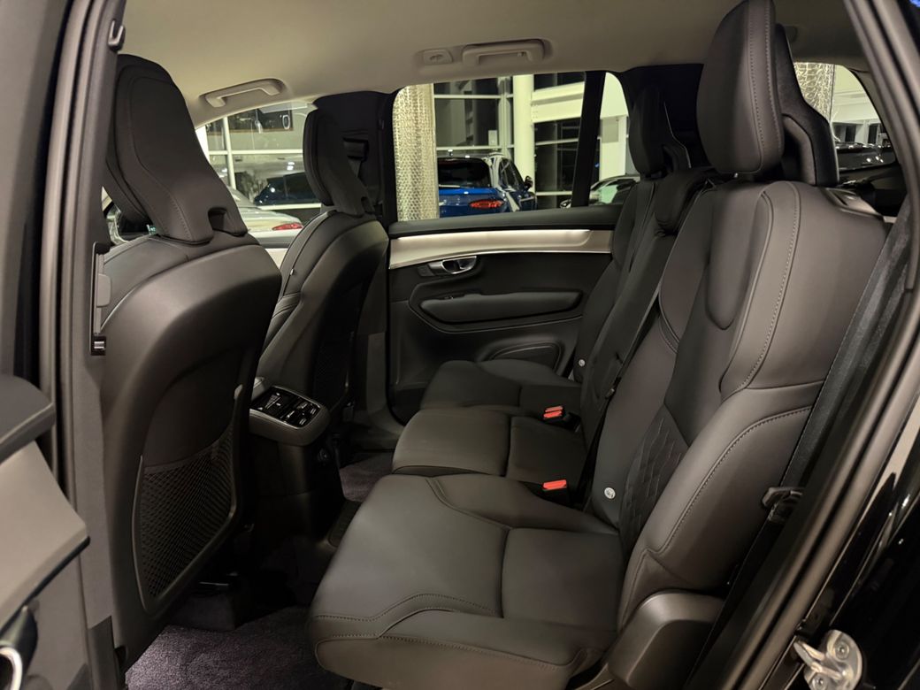 2025 Volvo XC90