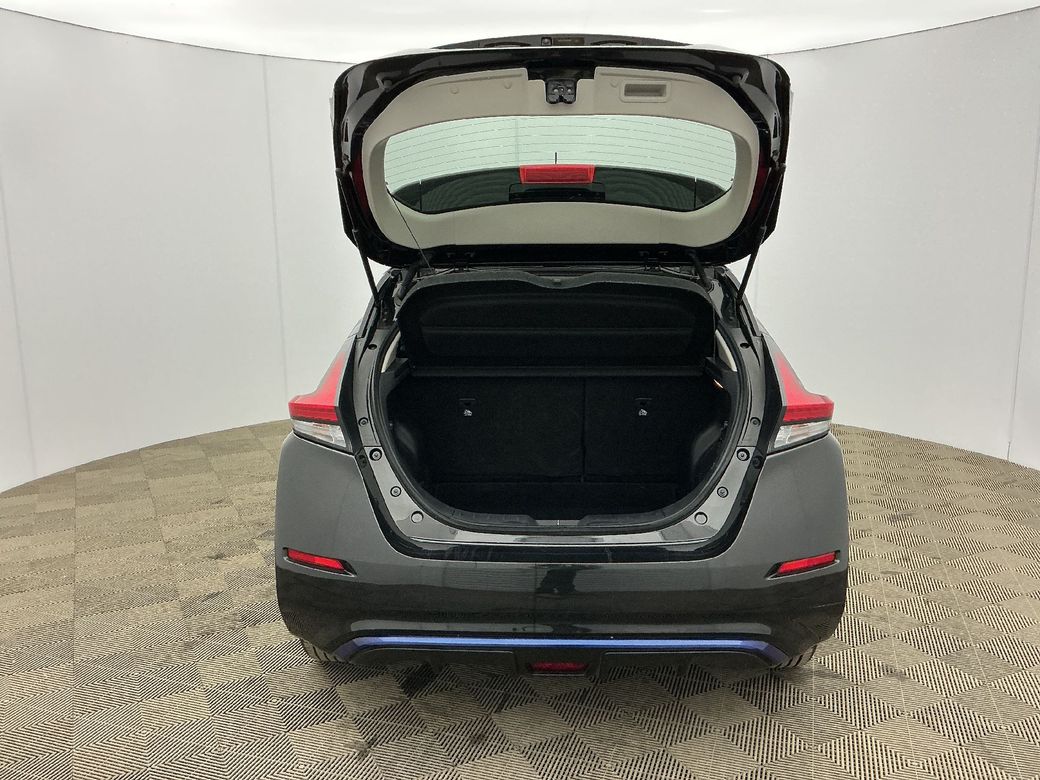 2022 Nissan Leaf
