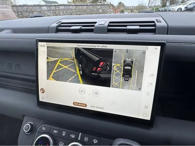 2025 Land Rover Defender