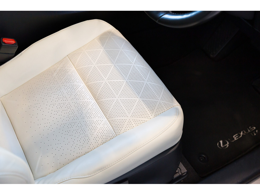 2022 Lexus UX 200H