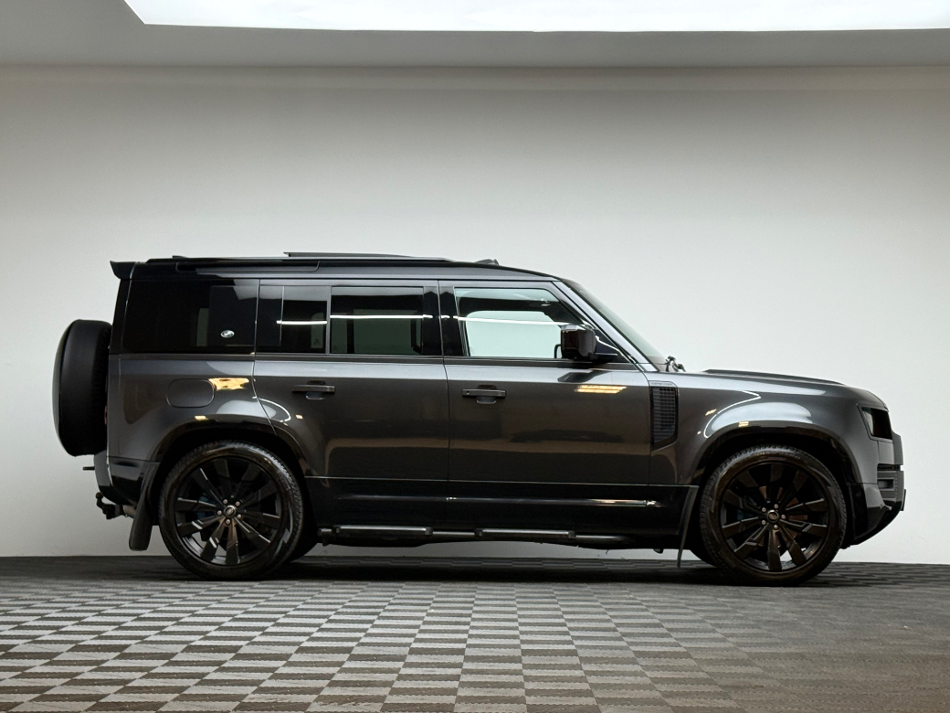 2022 Land Rover Defender