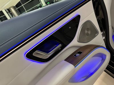 2022 Mercedes-Benz EQS