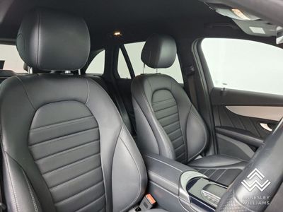 2021 Mercedes-Benz GLC Class