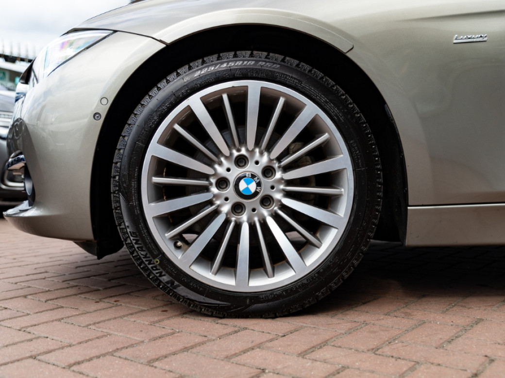 2016 BMW 3 Series