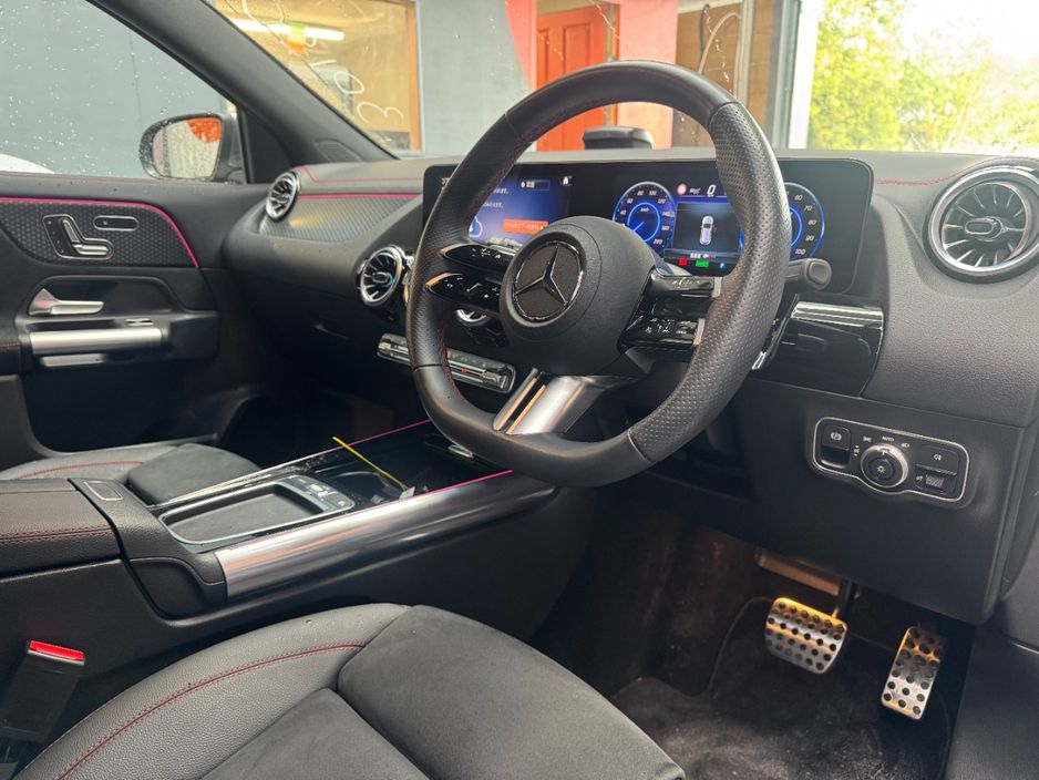 2025 Mercedes-Benz EQA